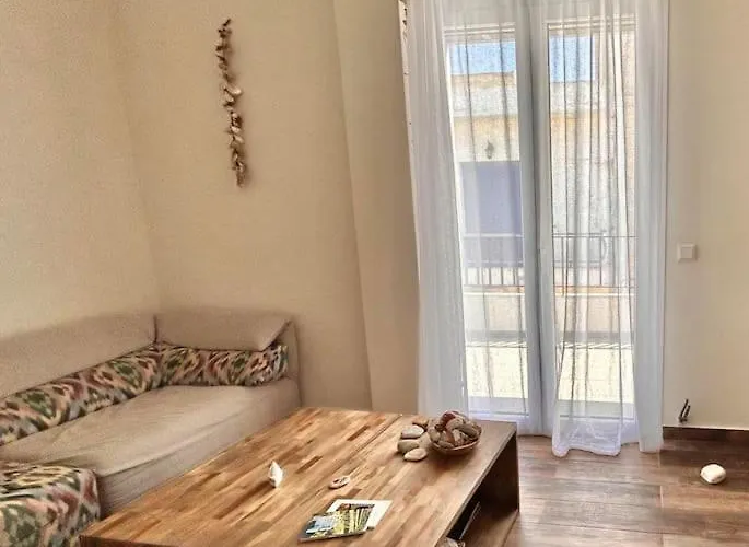 Santa's Luxury Tinos